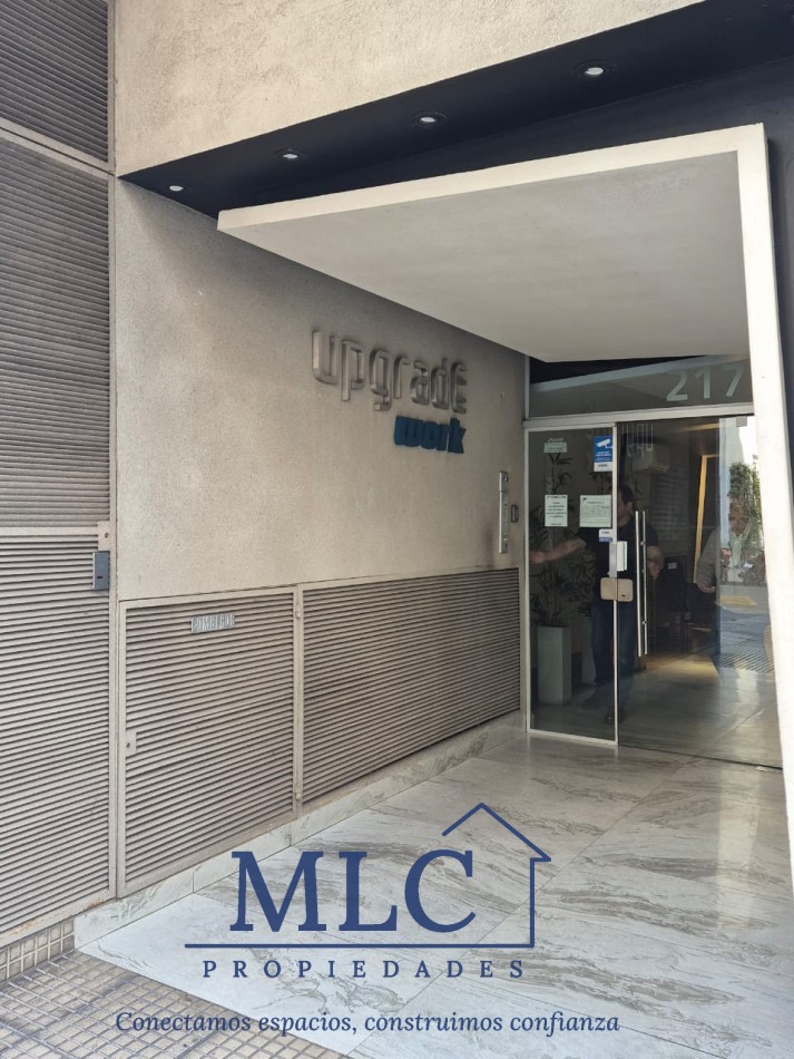 OFICINA EN ALQUILER - IDEAL ESTUDIO / CONSULTORIO