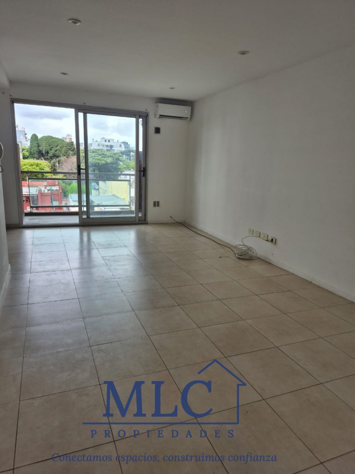 ALQUILER DEPARTAMENTO CON BALCON - VISTA ABIERTA - TODO LUZ