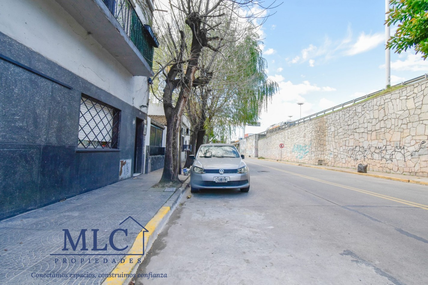 PH EN VENTA - 4 AMBIENTES + ESTUDIO INDEPENDIENTE + TERRAZA - SIN EXPENSAS