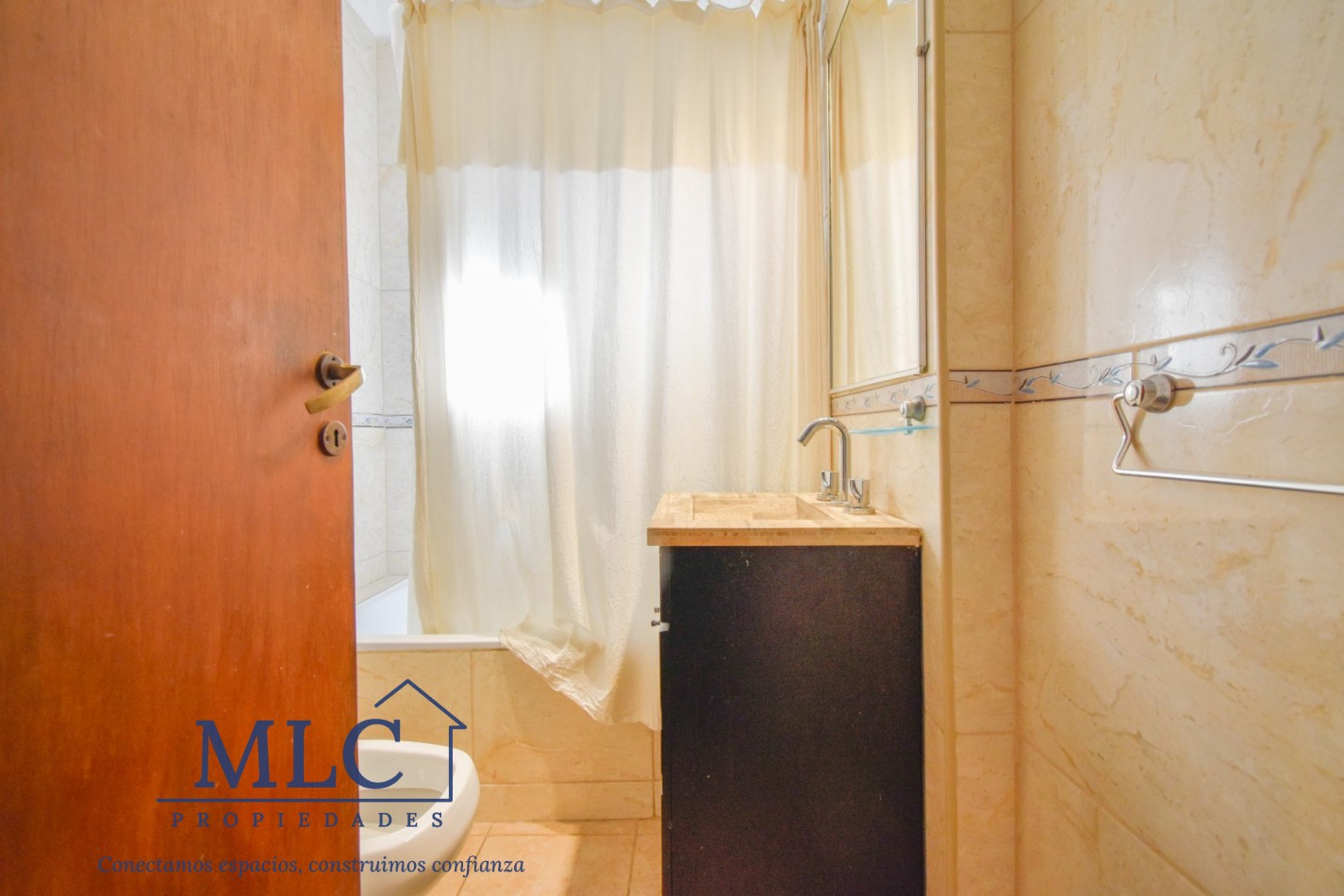 PH EN VENTA - 4 AMBIENTES + ESTUDIO INDEPENDIENTE + TERRAZA - SIN EXPENSAS