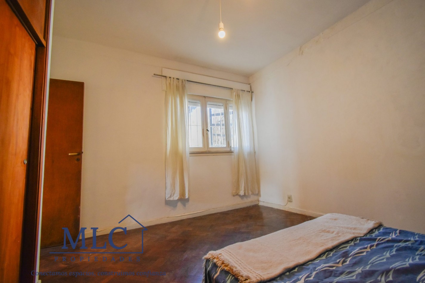 PH EN VENTA - 4 AMBIENTES + ESTUDIO INDEPENDIENTE + TERRAZA - SIN EXPENSAS