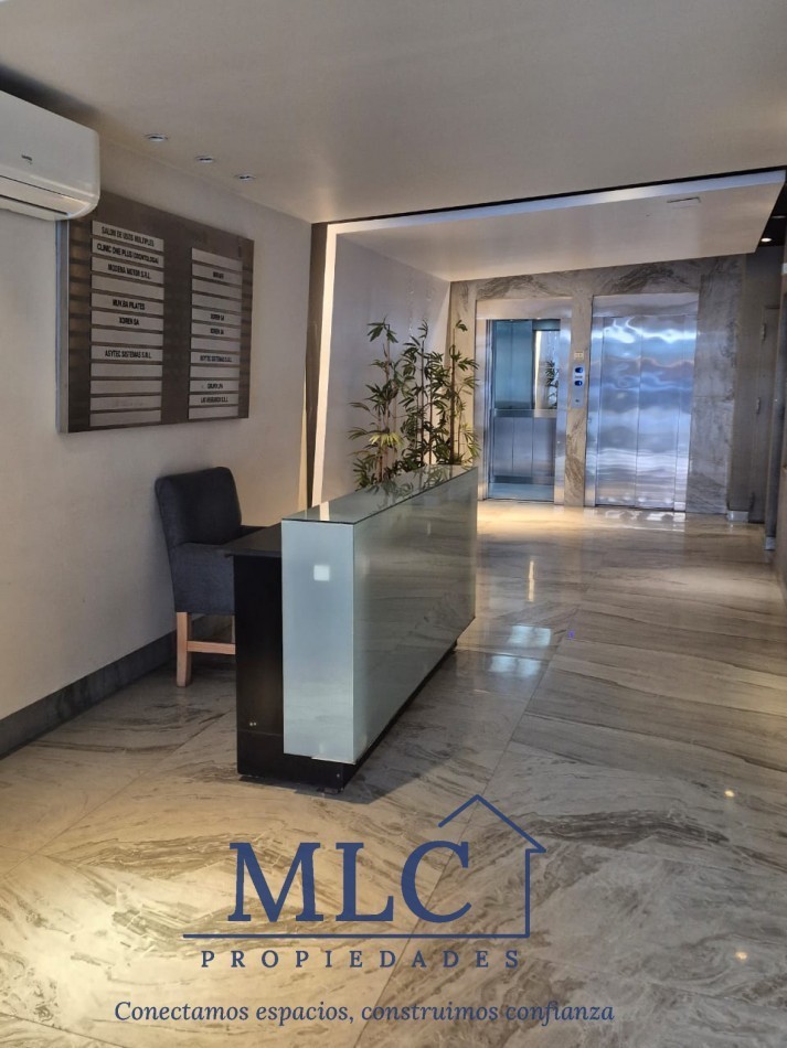VENTA DEPARTAMENTO USO COMERCIAL - IDEAL ESTUDIO / CONSULTORIO